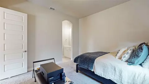 Bedroom - 817 Fallbrook Ave, Denton, TX 76210 photo 6 of 7