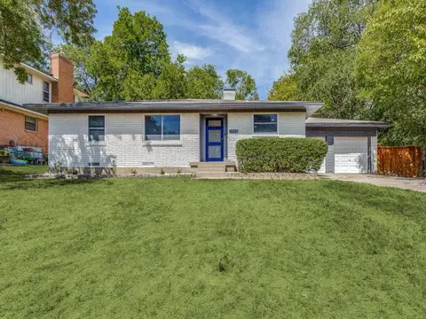 2323 Van Cleave Dr, Dallas, TX 75216
