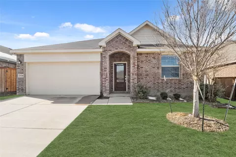 3505 Riverside Dr, Aubrey, TX 76227