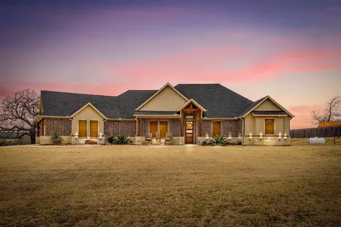 8895 Hutcheson Hill Rd, Springtown, TX 76082