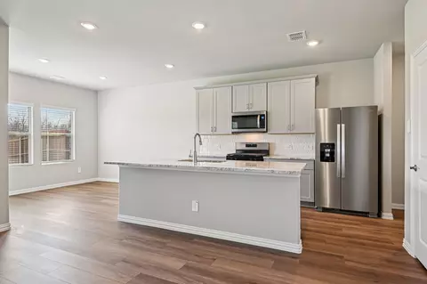 2015 Carriage Ct, Seagoville, TX 75159