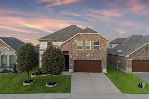 5448 Tuxbury Pond Dr, Fort Worth, TX 76179