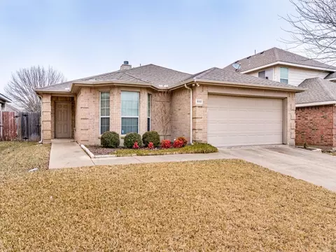800 Mahogany Dr, Anna, TX 75409