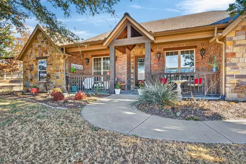 3719 Lonesome Creek Rd, Granbury, TX 76049