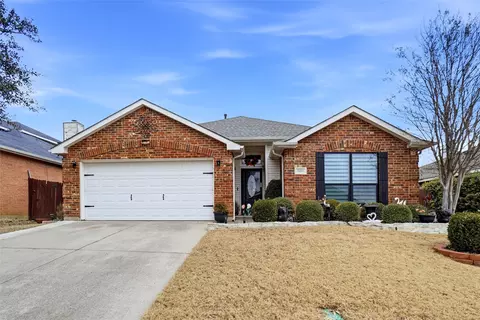 5404 Royal Birkdale Dr, Fort Worth, TX 76135
