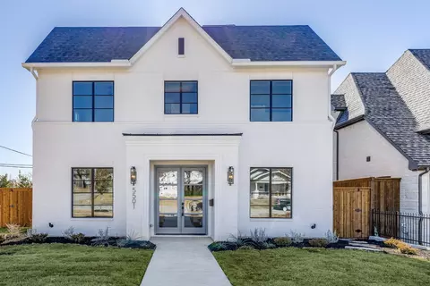 5501 Pershing Ave, Fort Worth, TX 76107