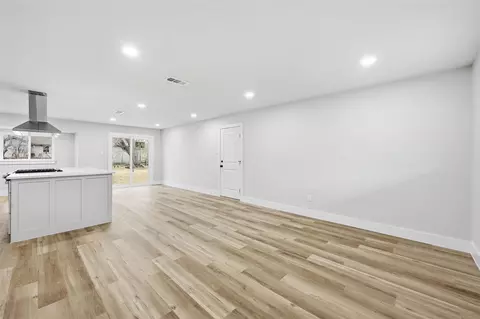 Living - 302 E Fuller Dr, Euless, TX 76039 photo 1 of 5