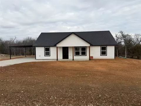 6016 Piper Anne St, Azle, TX 76020