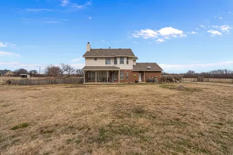 Exterior - 12481 Stice Rd, Krum, TX 76249 photo 4 of 7