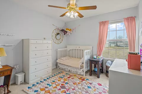 Bedroom - 12481 Stice Rd, Krum, TX 76249 photo 2 of 5
