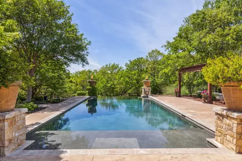 2505 Pelican Ct, Flower Mound, TX 75022