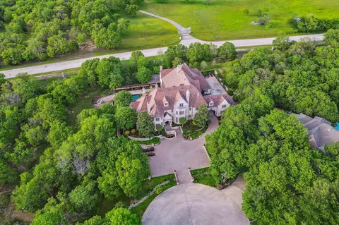2505 Pelican Ct, Flower Mound, TX 75022