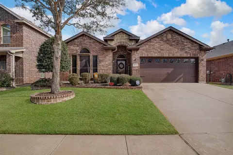 6815 Biondi Trl, Arlington, TX 76001