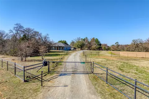 9401 Fm 678, Gainesville, TX 76240
