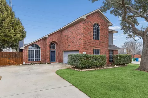 1945 Helen Ln, Lewisville, TX 75067