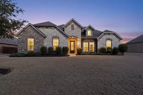 805 Rustic Trl, Midlothian, TX 76065