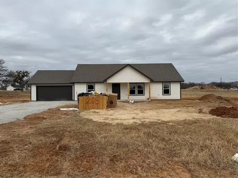 205 Altom Rd, Springtown, TX 76082