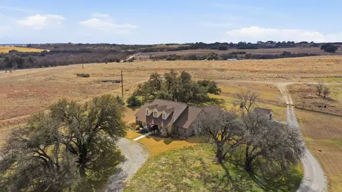 416 Highway 590, Comanche, TX 76442