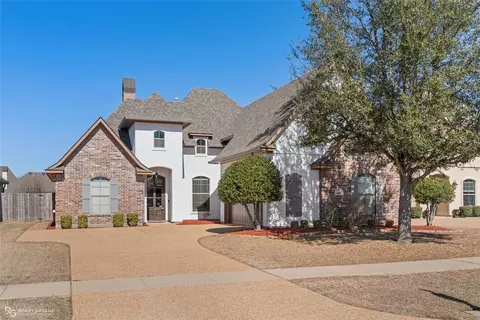 619 Bitter Pecan Dr, Bossier City, LA 71111