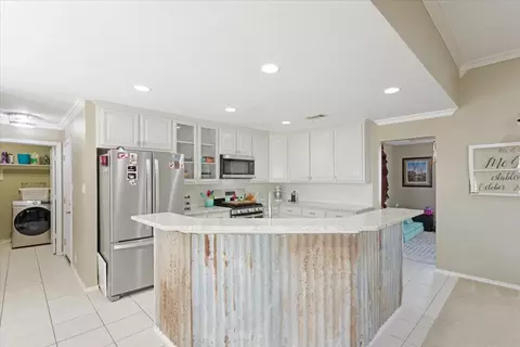Kitchen - 1174 Dickens, Howe, TX 75459 photo 4 of 4