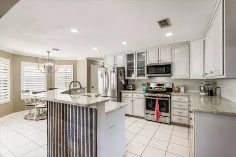 Kitchen - 1174 Dickens, Howe, TX 75459 photo 1 of 4