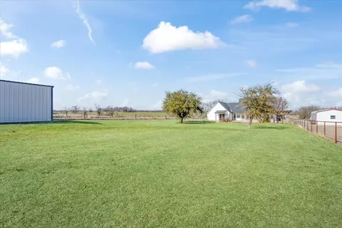Exterior - 1174 Dickens, Howe, TX 75459 photo 8 of 10