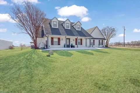 Exterior - 1174 Dickens, Howe, TX 75459 photo 2 of 10