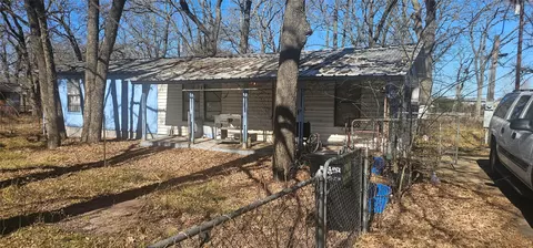 1932 Wahoo Ln, West Tawakoni, TX 75474