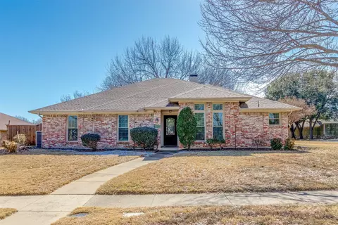821 Woodmoor Dr, Coppell, TX 75019