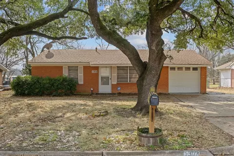 1302 Ann Arbor Dr, Corsicana, TX 75110