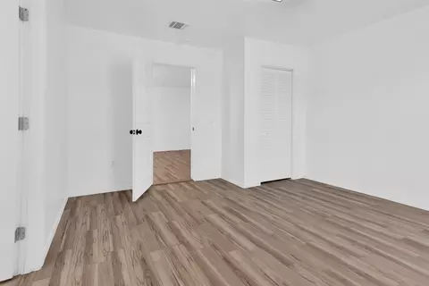 Bedroom - 909 E Sears St, Denison, TX 75021 photo 3 of 4