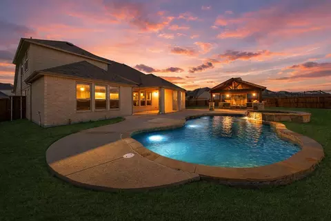 2044 Longbridge Rd, Forney, TX 75126