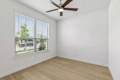 15225 Supreme St, Aledo, TX 76008