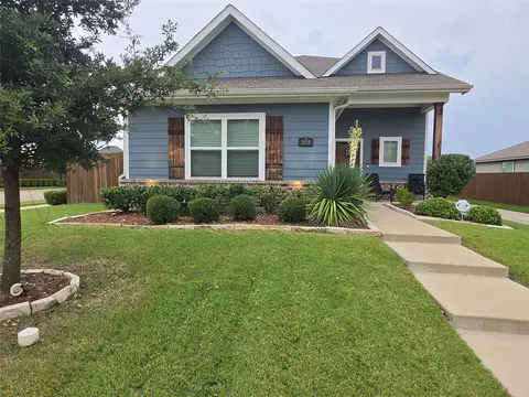 2828 Journey Ln, Forney, TX 75126