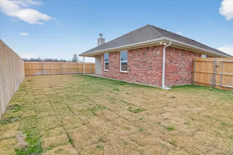 Exterior - 2508 Yoder Ln, Waco, TX 76706 photo 5 of 5