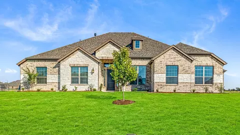 8335 Forest Glade Dr, Greenville, TX 75402