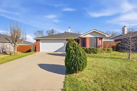 227 Lake Travis Dr, Wylie, TX 75098