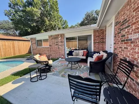 1405 Wind Cave Cir, Plano, TX 75023