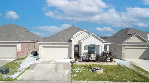 6932 Falconer Way, Fort Worth, TX 76179