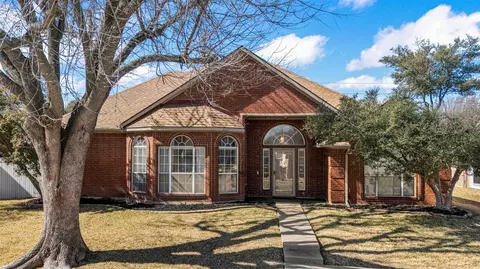 6621 Macintosh Dr, Plano, TX 75023