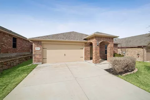 8417 Muddy Creek Dr, Fort Worth, TX 76131