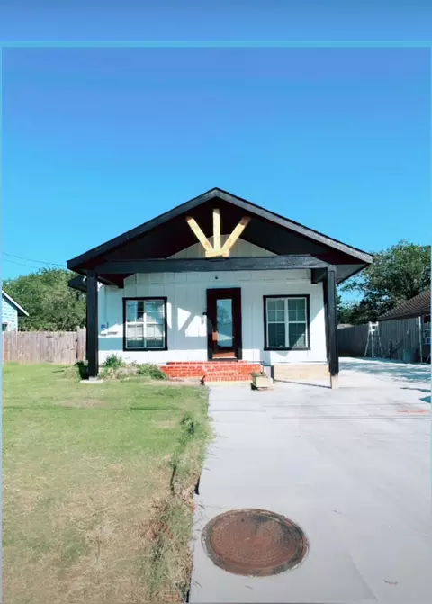 428 Hettie St, Denton, TX 76209