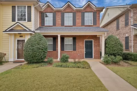 2220 Sandshell St, Bedford, TX 76021