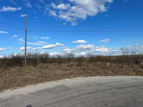 116 Comanche Lake Rd, Comanche, TX 76442 photo 2
