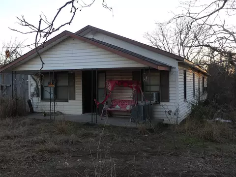 1051 Parker Dairy Rd, Forestburg, TX 76239