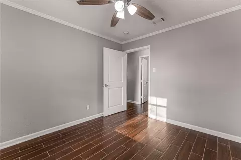 Bedroom - 903 S Old Temple Rd, Lorena, TX 76655 photo 4 of 6