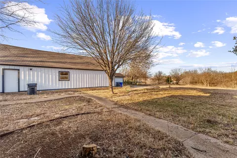 Exterior - 903 S Old Temple Rd, Lorena, TX 76655 photo 2 of 5