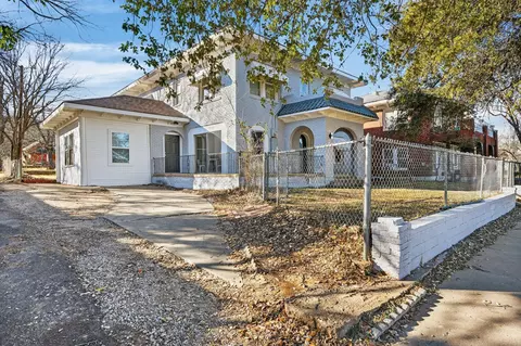 412 SW 4th Ave, Mineral Wells, TX 76067