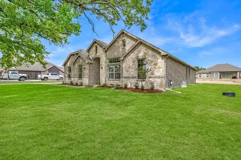 Exterior - 121 Doris Dr, Canton, TX 75103 photo 3 of 6