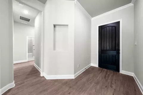 Entry Way - 121 Doris Dr, Canton, TX 75103 photo 3 of 7